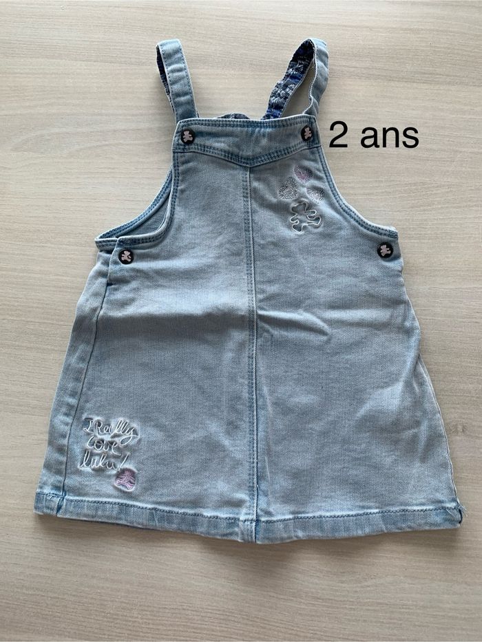 Robe 2 ans