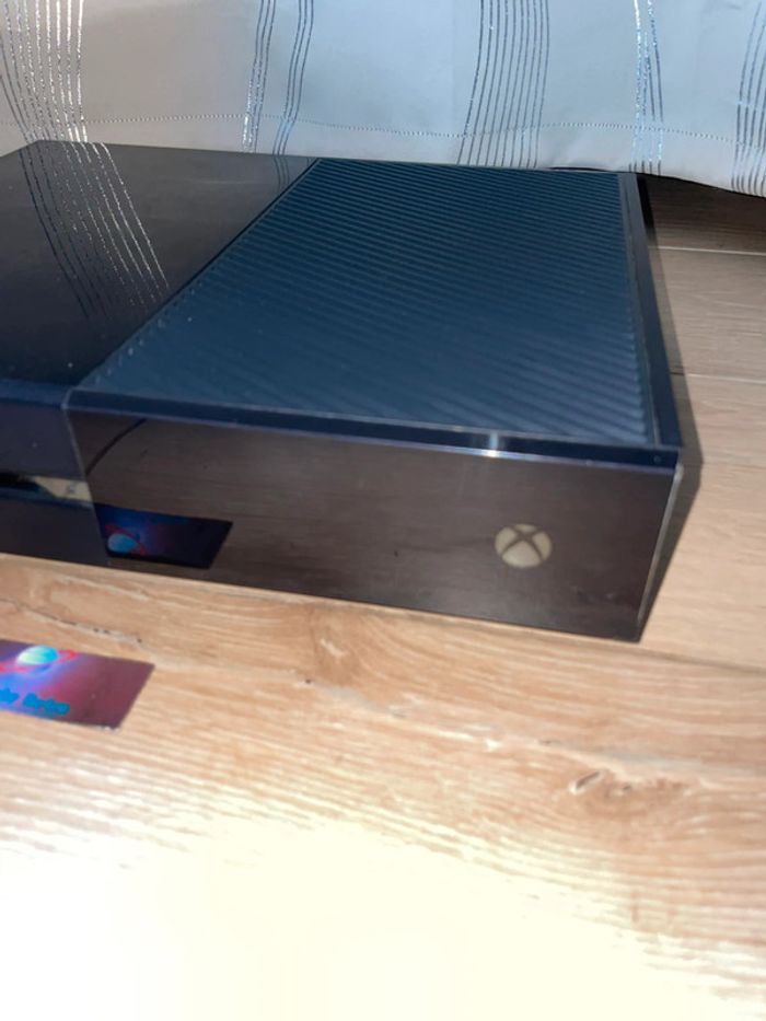 Xbox One loose Hors service Microsoft - photo numéro 2