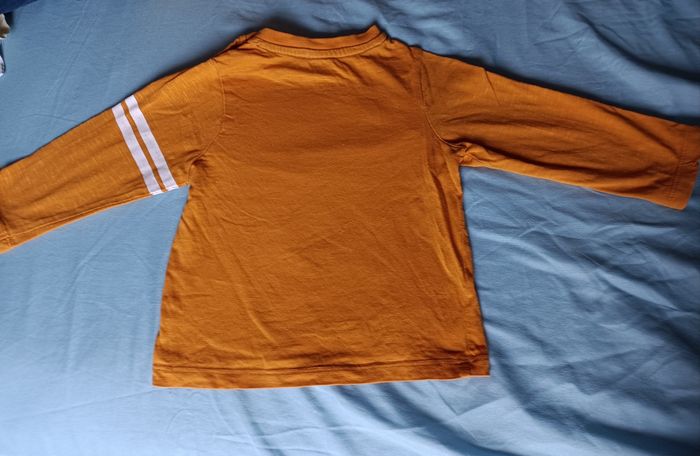 T+shirt Star Wars taille 12 mois - photo numéro 2
