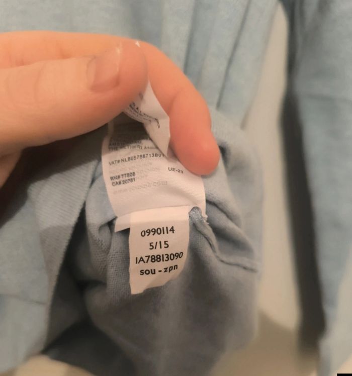 Pull col V Tommy Hilfiger taille M - photo numéro 3