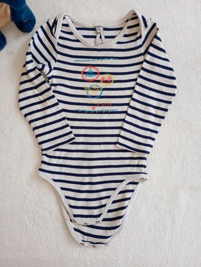 Lot de 9 bodies 2 ans - photo numéro 7
