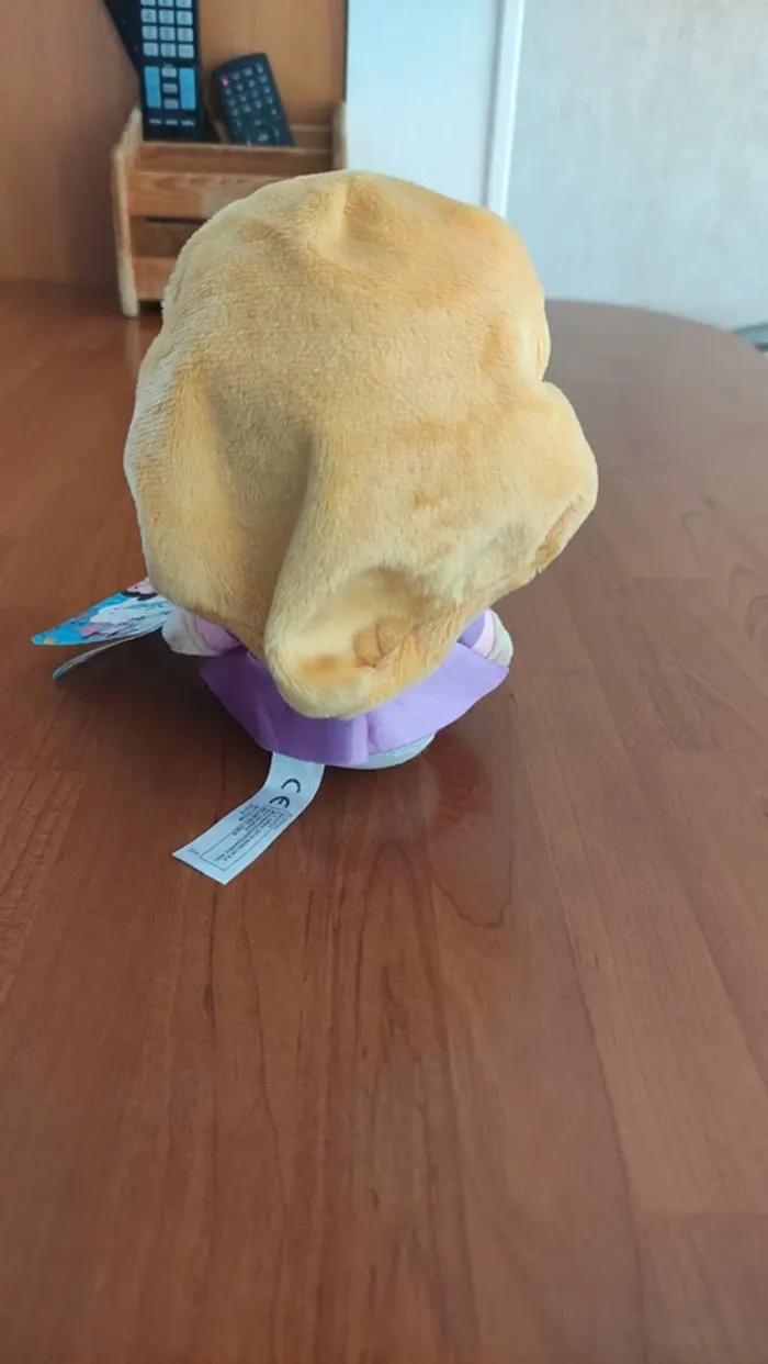 Peluche Disney Raiponce glitzie neuve - photo numéro 2