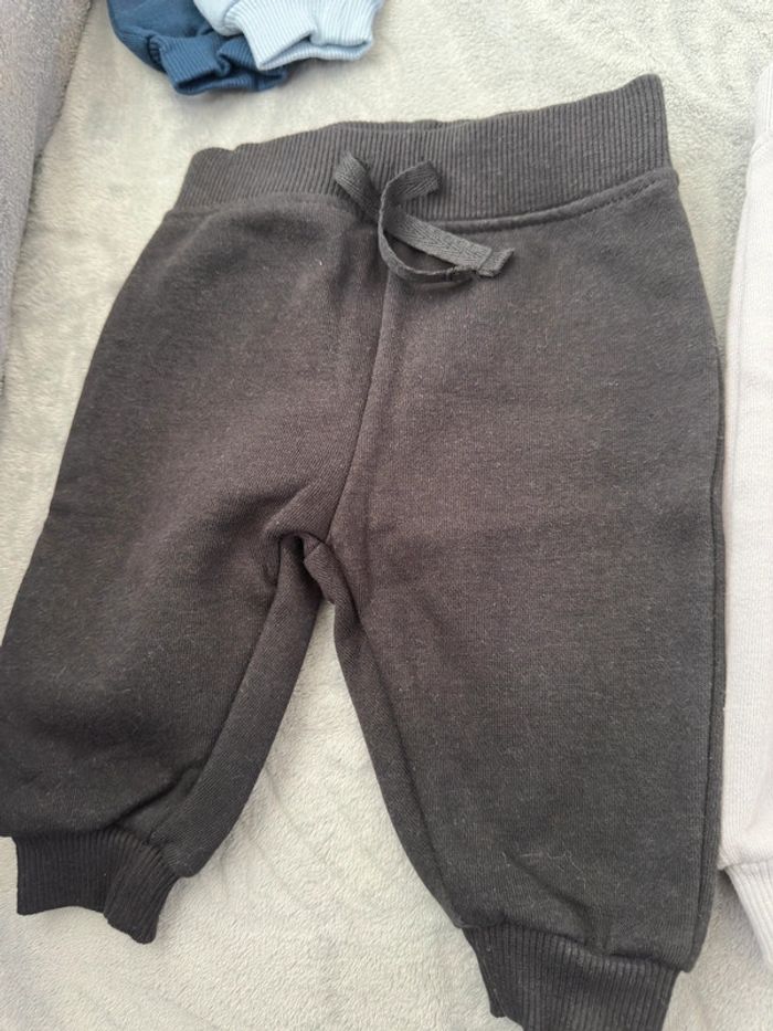2 pantalon pour bébé - photo numéro 9