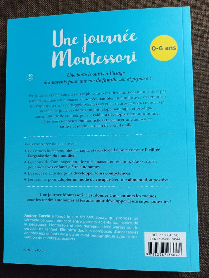 Livre Une journée Montessori - photo numéro 2