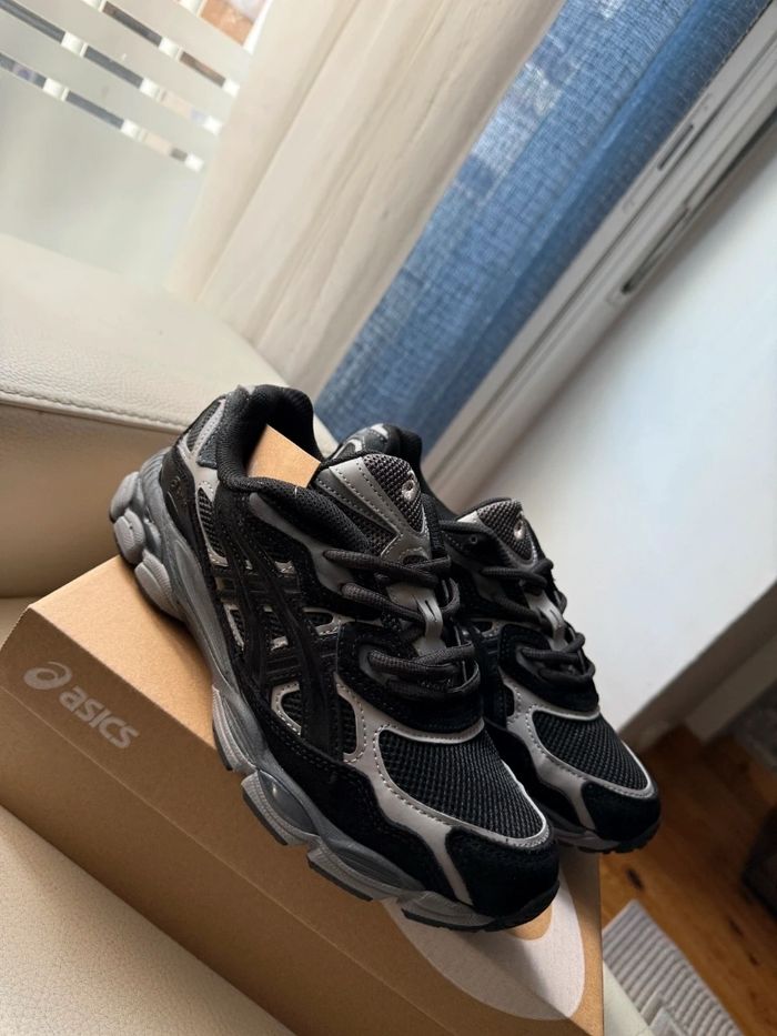 ASICS Gel-NYC Graphite Grey Black 39.5 - photo numéro 2