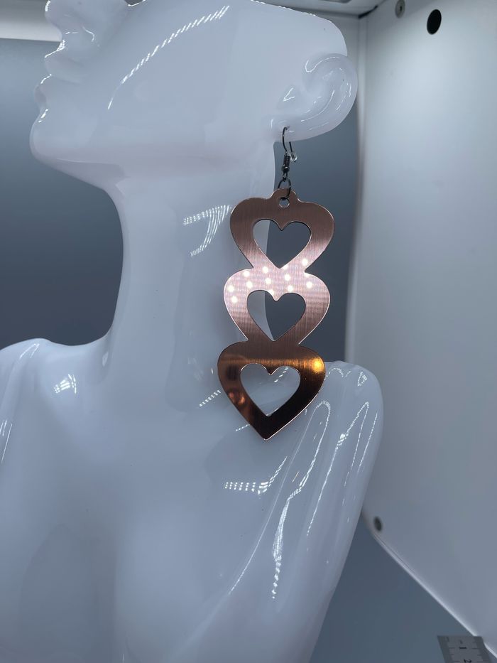 Boucles d’oreilles en acrylique - photo numéro 3