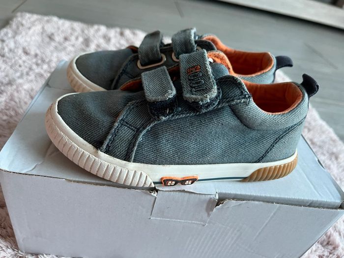 Baskets à scratch Vertbaudet taille 26 - photo numéro 4