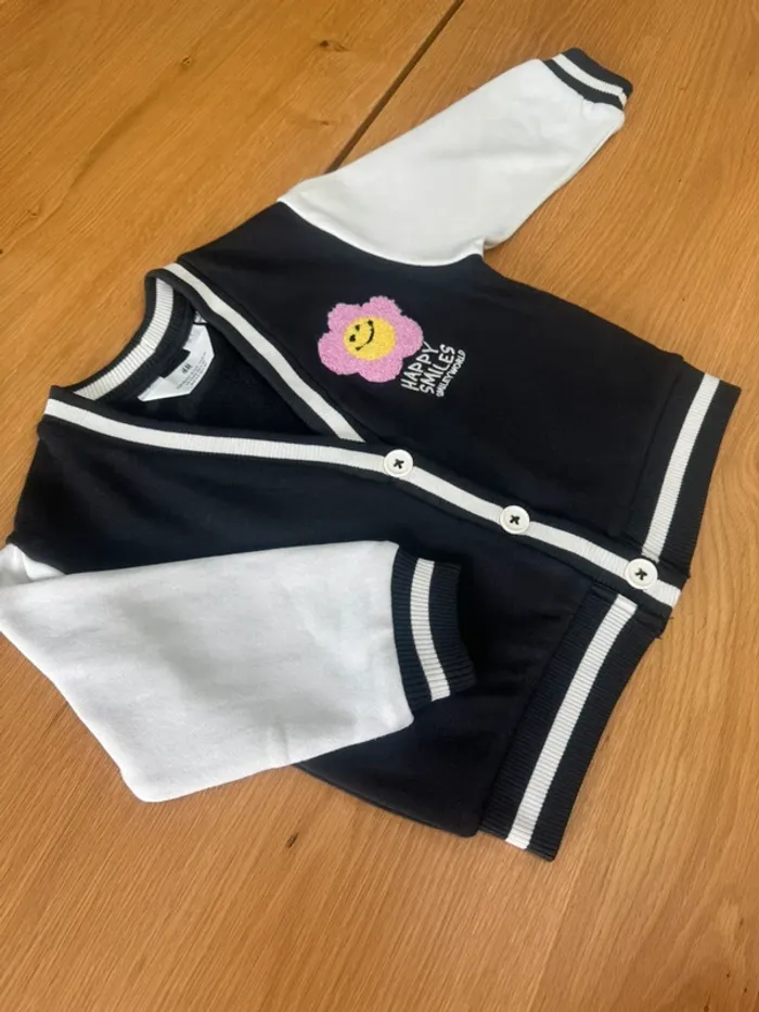 Bombers/gilet blanc et noir/gris avec fleur violette - Taille 3/4 Ans - photo numéro 3