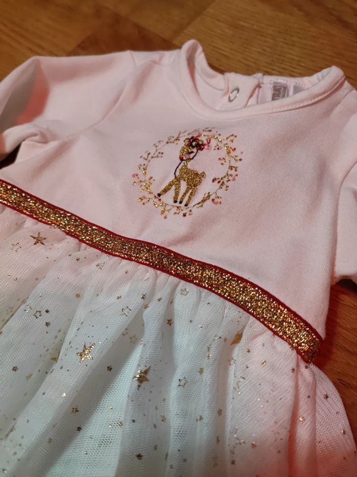 Jolie robe tulle et paillettes - photo numéro 2