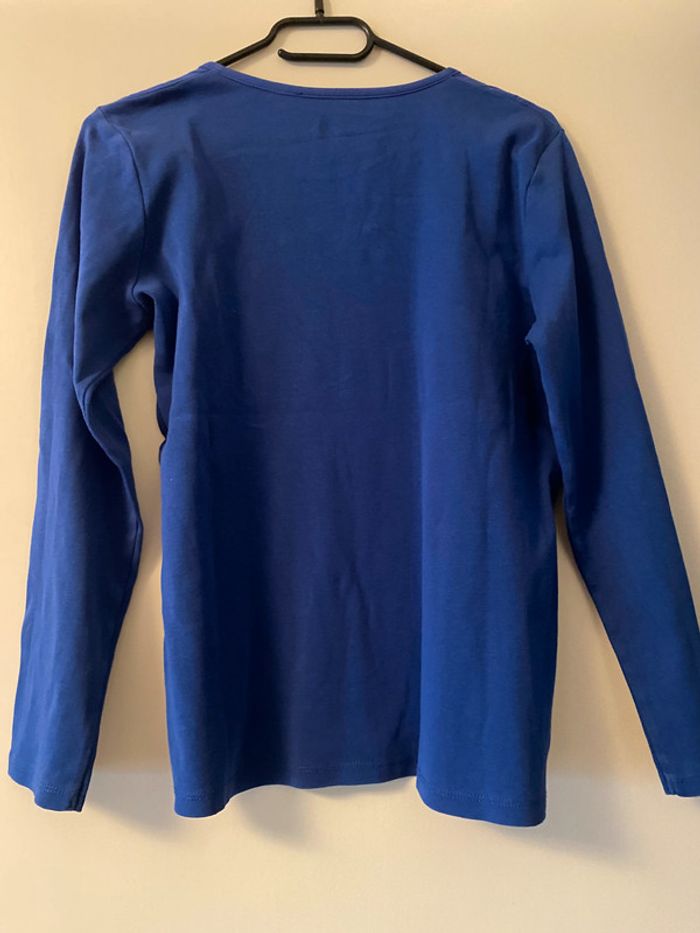 Pull / t-shirt manches longues - photo numéro 2