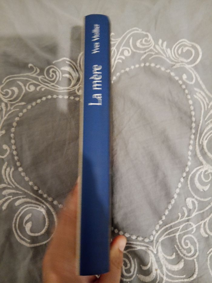 Livre (13) 📚 La mère - photo numéro 3