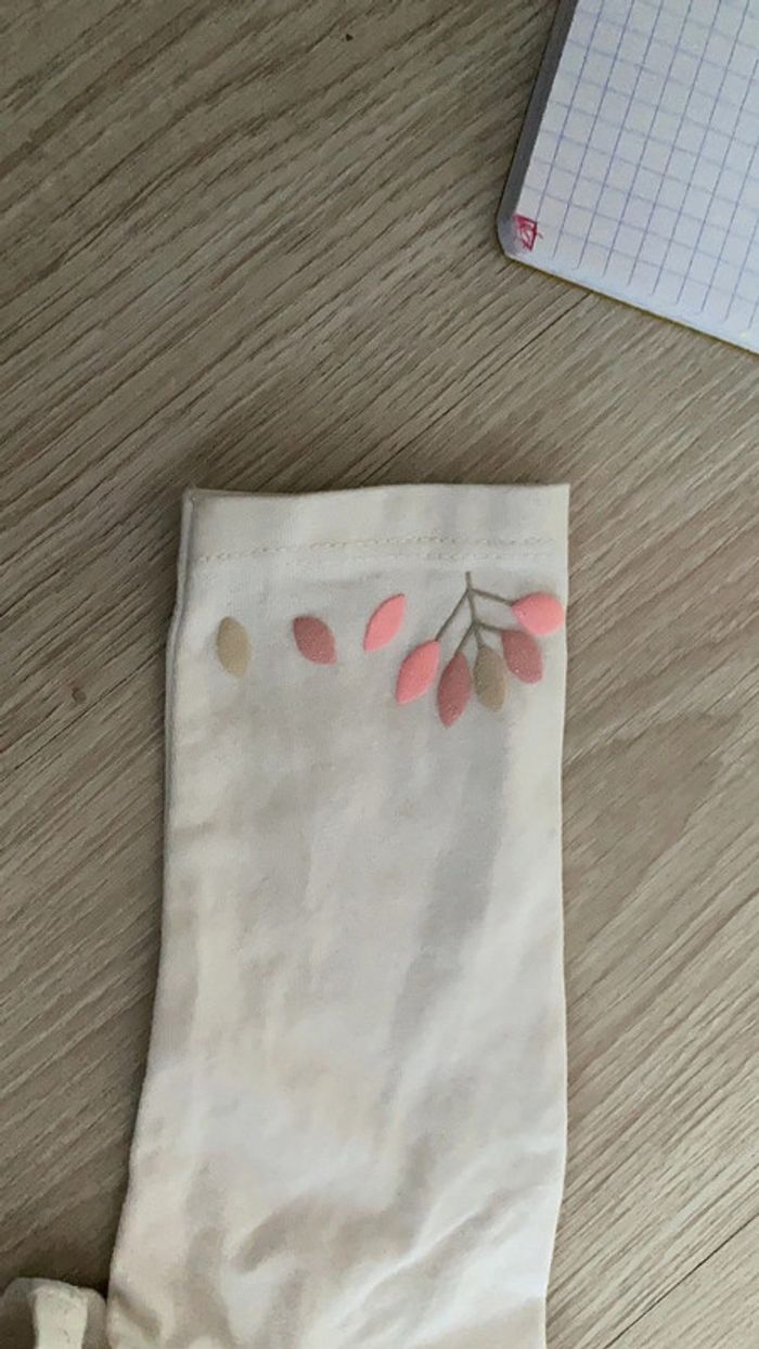 Boléro fille 6 mois - photo numéro 2