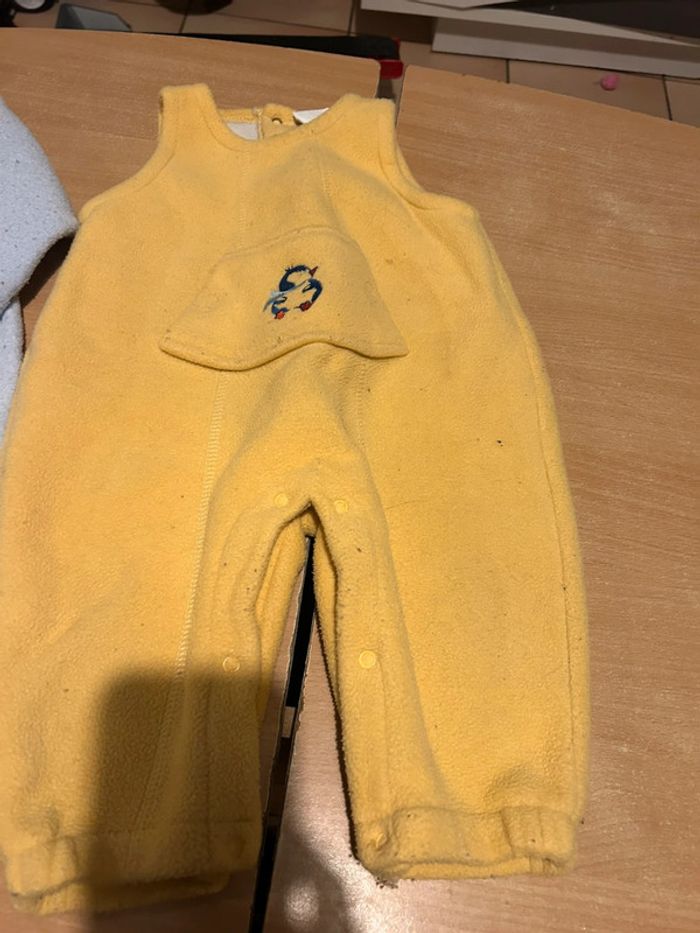 Lot de 2 vêtement polaire taille 9 mois - photo numéro 2