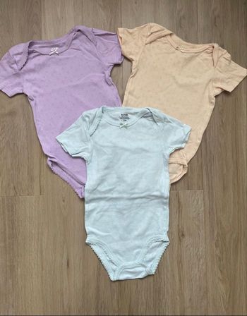 Bodys Kiabi fille 24 mois 