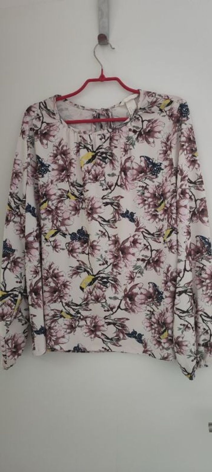 Blouse manches élastiques au poignets