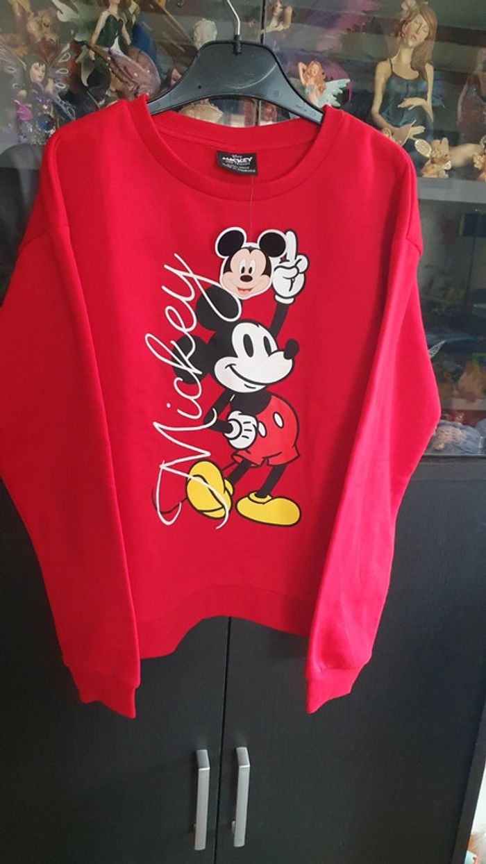 Sweat Disney Mickey taille 11-12 ans