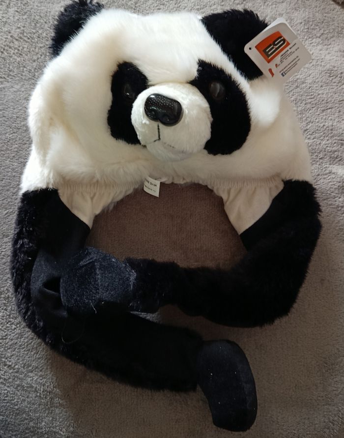Bonnet écharpe en peluche -Tete de Panda -Noir et blanc - Taille : Unique - photo numéro 2