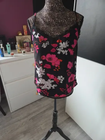 Débardeur réglage de chez Camaïeu en taille S/36