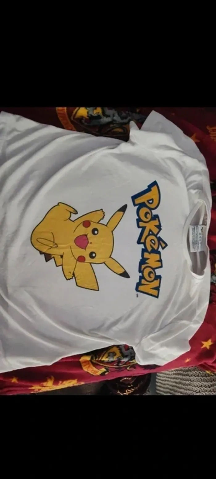 T-shirt Pokémon taille 40 - photo numéro 4
