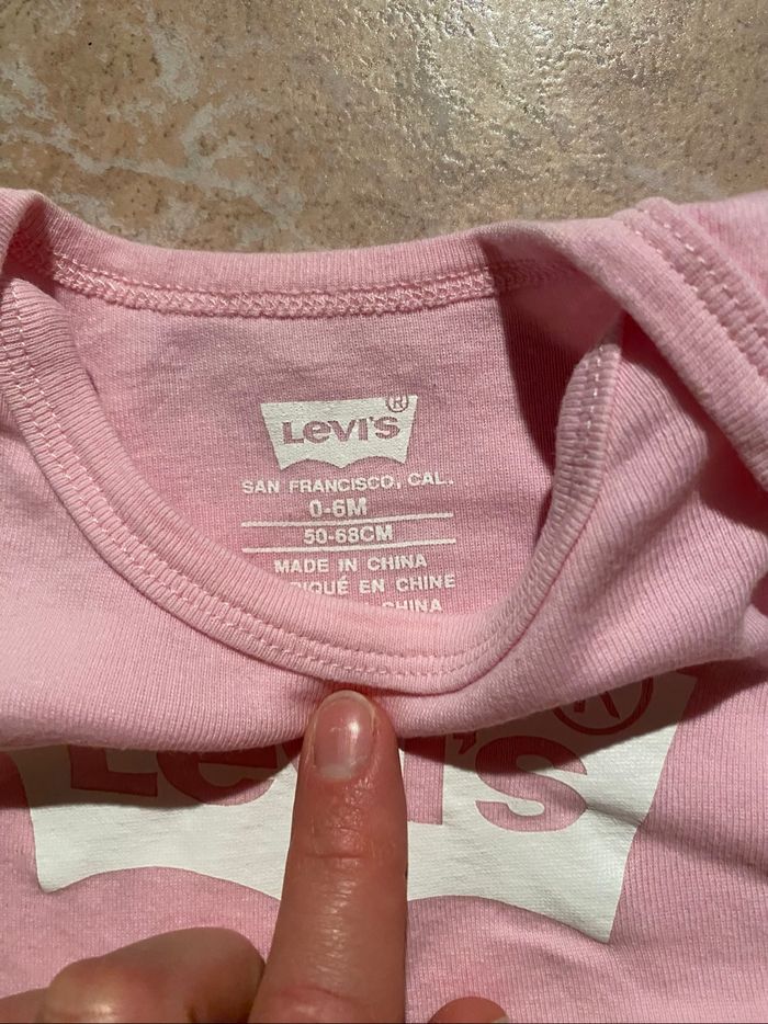 Ensemble Levi's - photo numéro 3