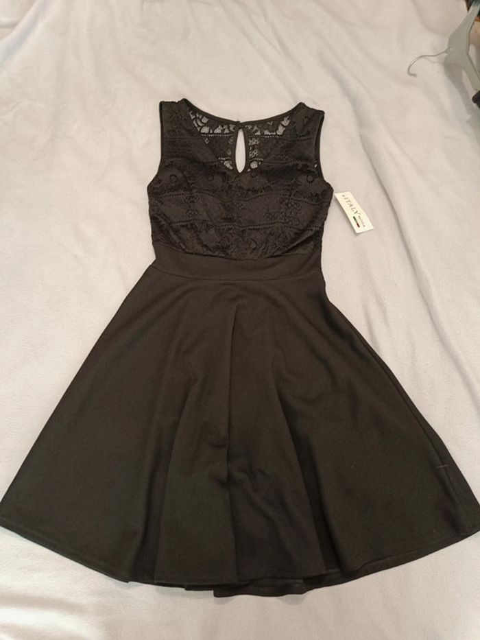 Robe noire de soirée