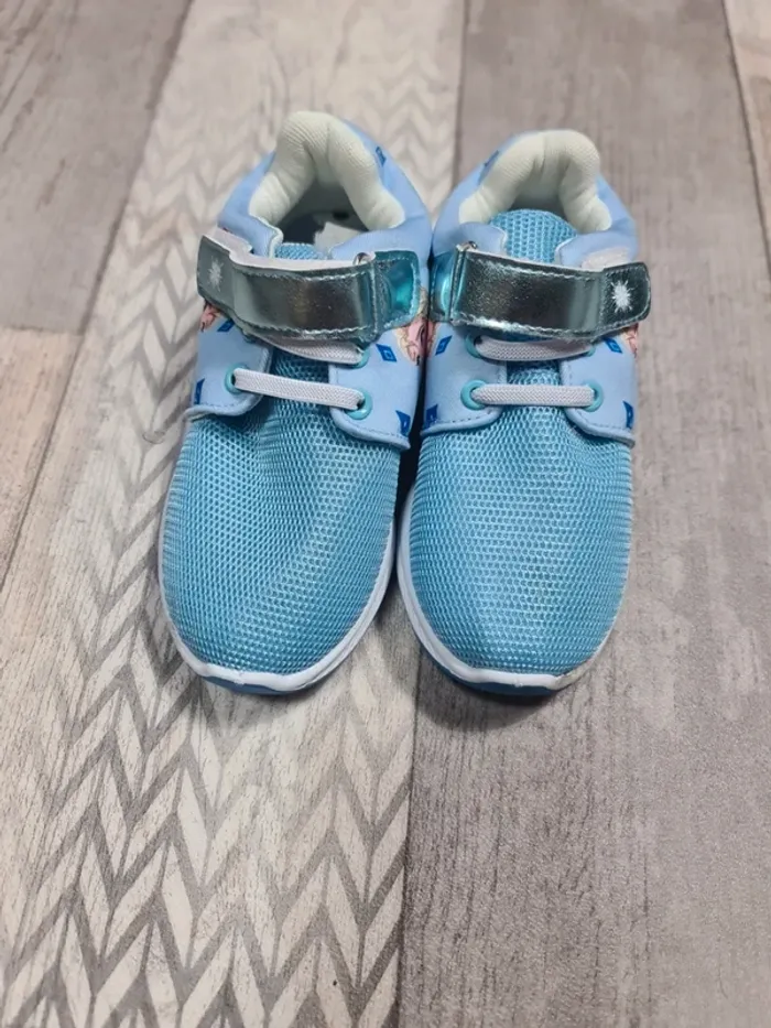 Chaussures Disney enfant - Thème La Reine des Neiges - Taille 27-28 - Bleu clair et confortables