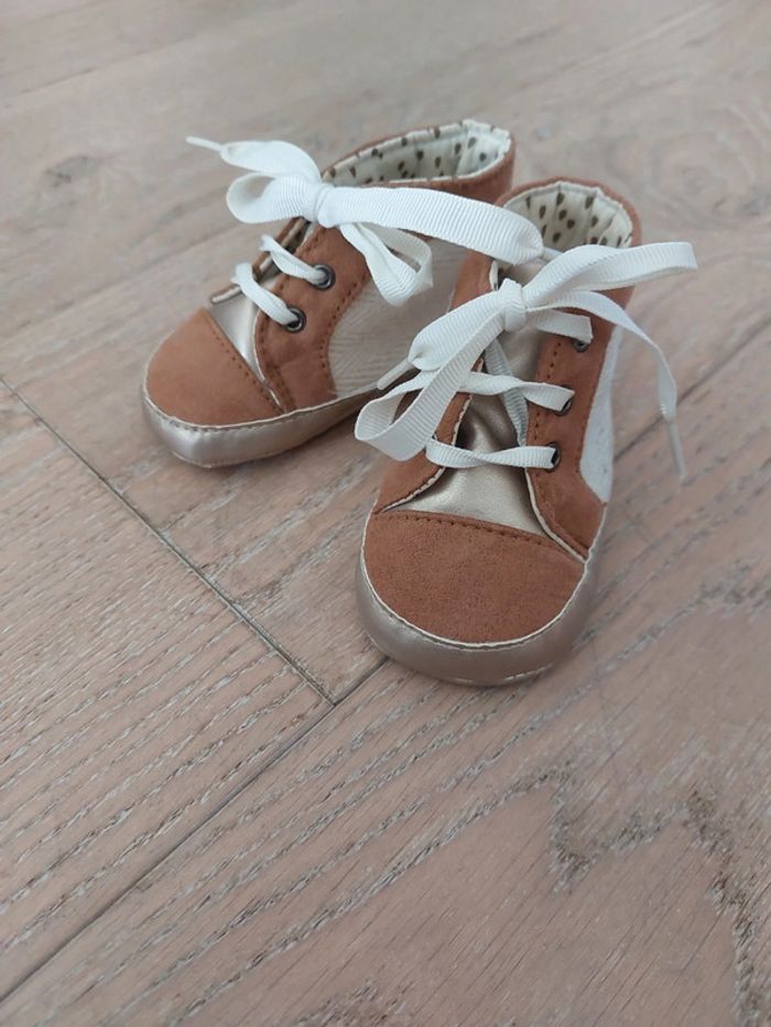 Chaussures bébé - photo numéro 2