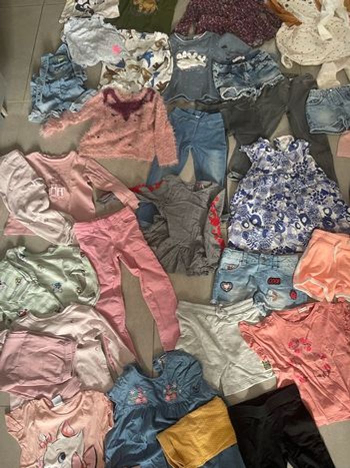 Lot 53 vêtements 36mois / 3 ans - photo numéro 6