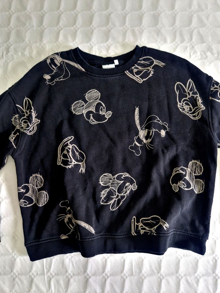 Pull femme  , Disney  , Mickey  , minnie  , taille M - photo numéro 2