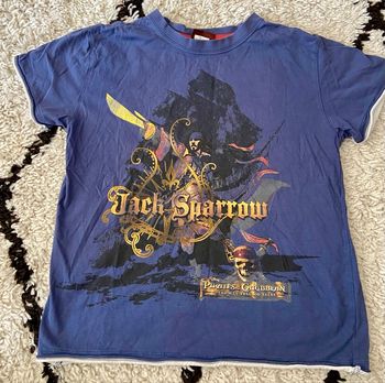 Tshirt pirate des Caraïbes 10 ans Disney 