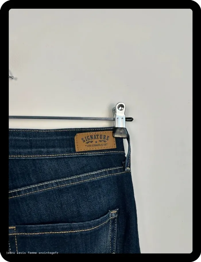 Jean Levi's Signature Femme High Rise Slim Marine | Taille W30 FR40 | BP145 - photo numéro 3