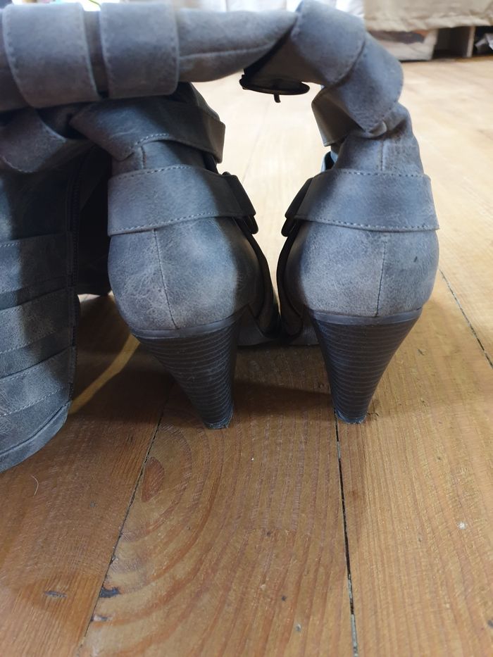 Bottes à talon - photo numéro 5