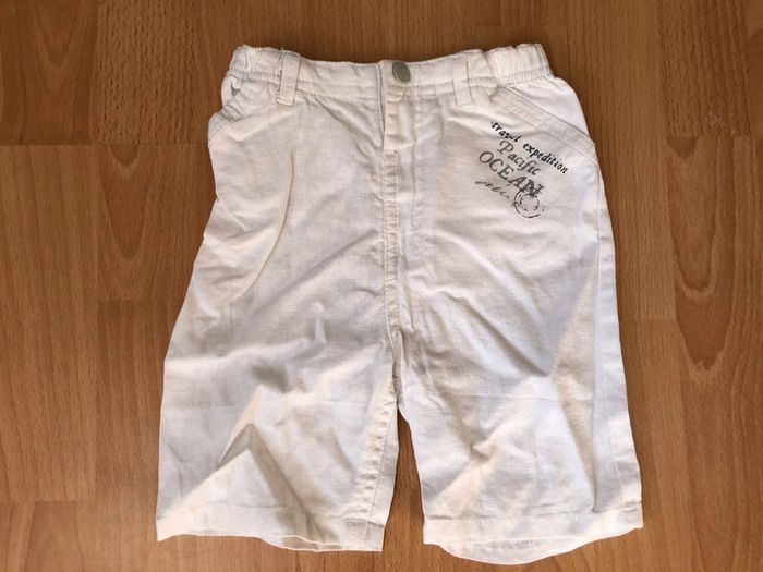 Beau short long/pantacourt blanc été T. 23 mois/86 cm Orchestra neuf avec étiquette