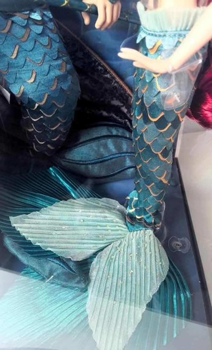 Poupée édition limitée Fairytale Ariel et Triton Disney NEUVE - photo numéro 9
