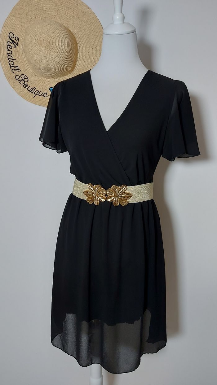 Robe noire chic - photo numéro 4