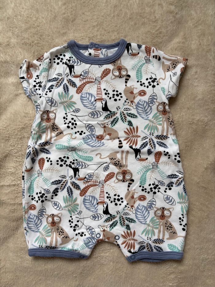 Lot de combinaisons short 3 mois - photo numéro 2
