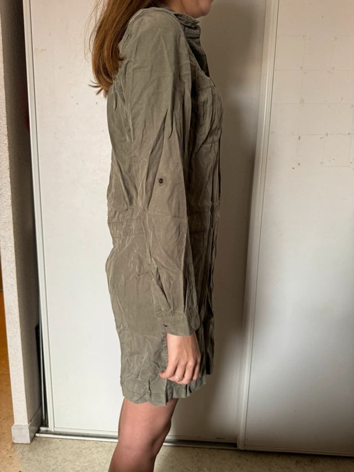Robe kaki - photo numéro 2