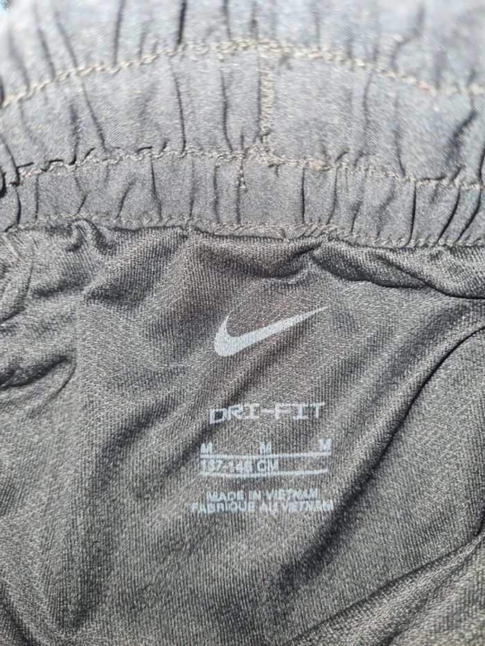 Short nike noir de fitness - photo numéro 4
