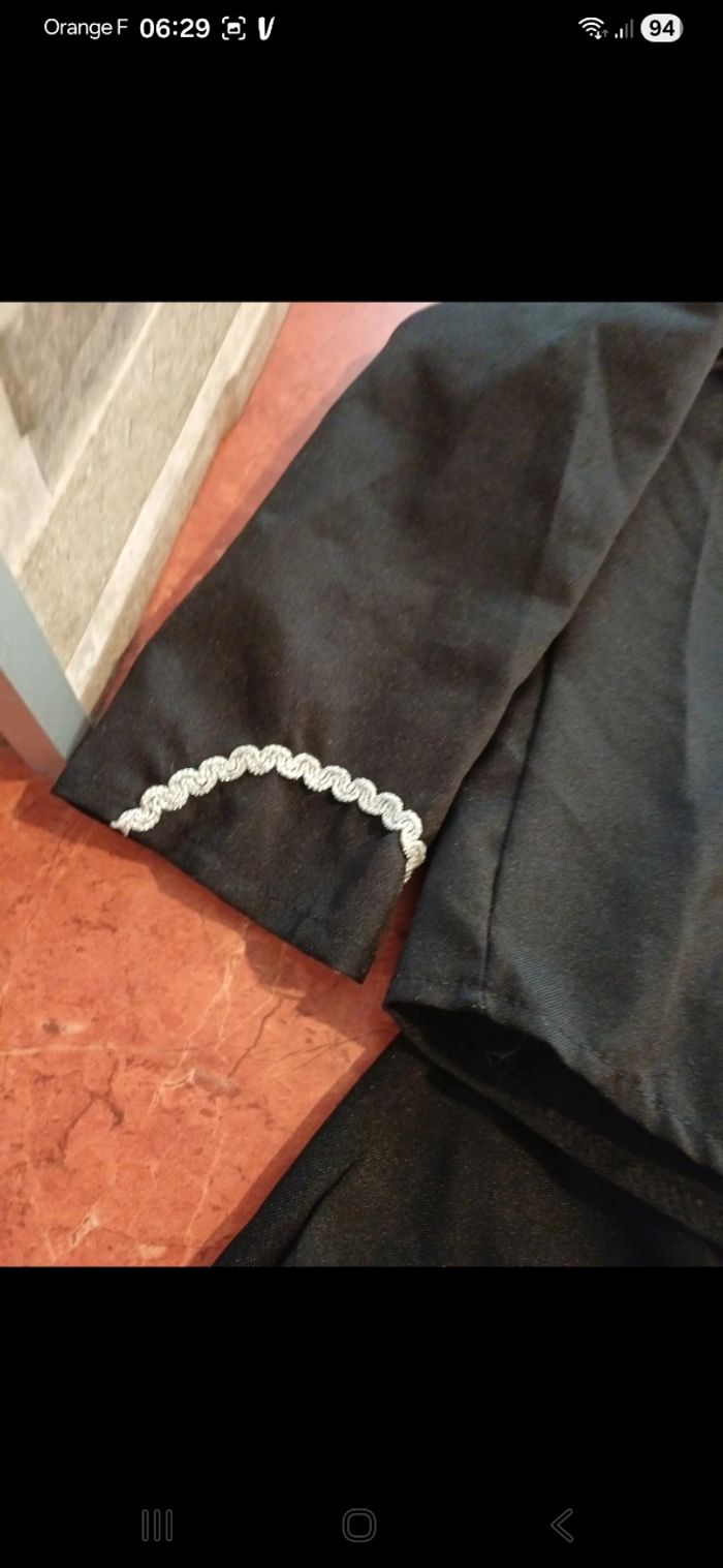 Déguisement taille 4 / 6 ans - photo numéro 4