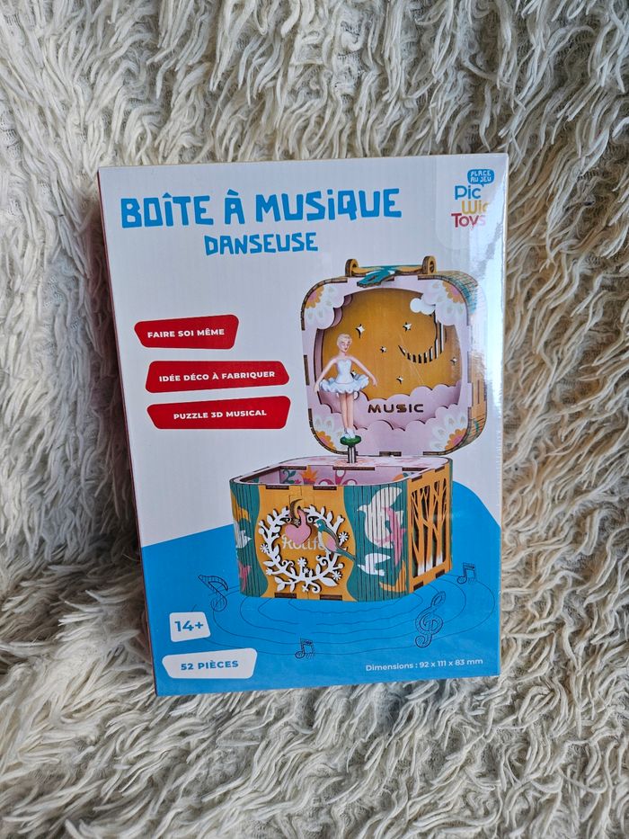 Activité manuelle - créer ta boîte a musique de danseuse en bois Neuf