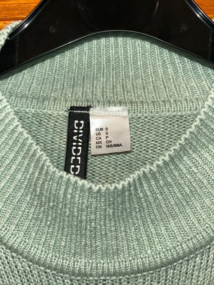 Pull vert - photo numéro 2