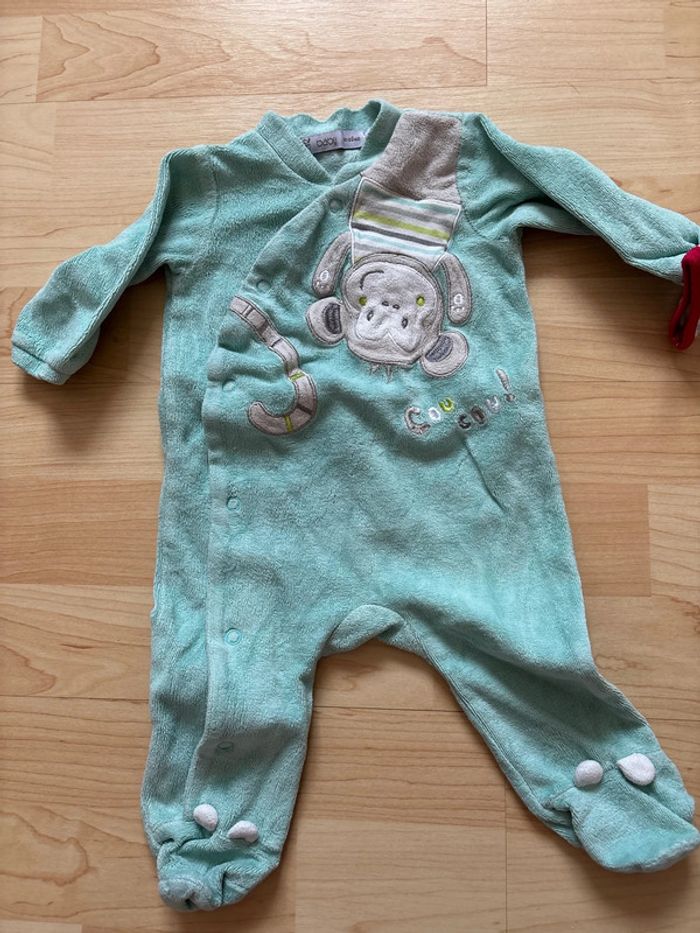 Lot pyjama 3 mois - photo numéro 6