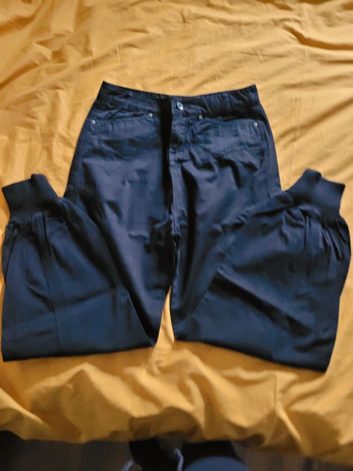Jeans noir - photo numéro 4