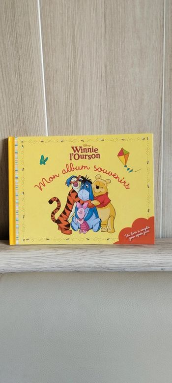 Mon album me souvenir Winnie l'ourson