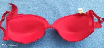 Soutien gorge rouge dentelle rembourré 95c