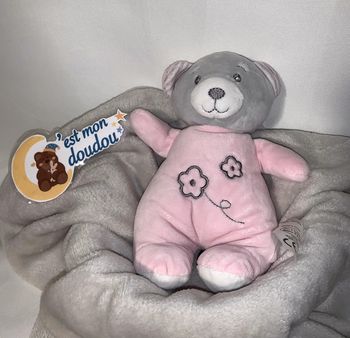 TK04 doudou ours Tom & Kiddy