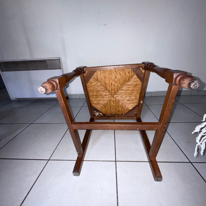 Chaise en bois massif - photo numéro 3