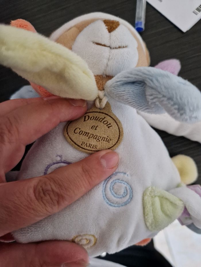 doudou Doudou et compagnie Ours Blanc activite DC1033 Arc en Ciel Eveil - photo numéro 3