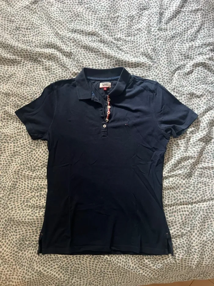 Polo femme Tommy Hilfiger taille M marine