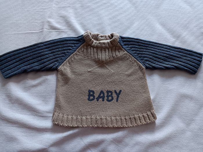Pull taille 6 mois